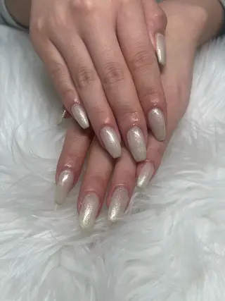 ネイル Altair🩷 Erinaのネイルデザイン