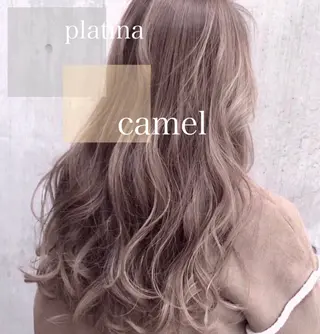ロング カラー AKI アキのヘアスタイル