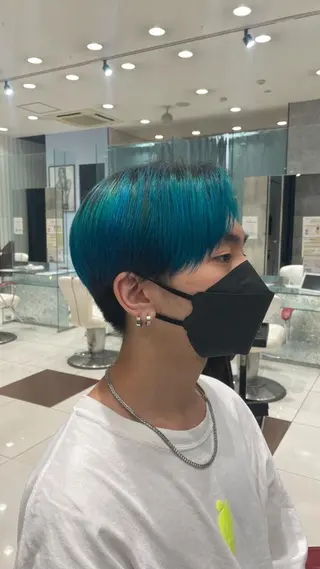 メンズ ハイトーンカラー✨️ 艶カラー特化Amiのヘアスタイル