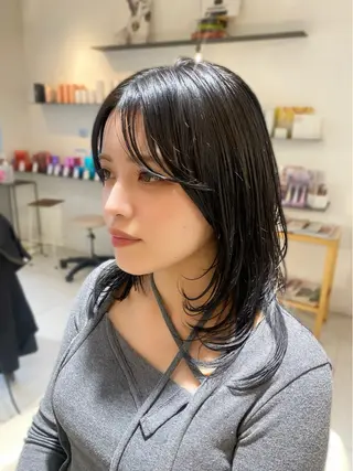 ミディアム カラー 安永 涼のヘアスタイル