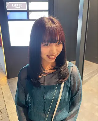 セミロング Neale. ナナカのヘアスタイル