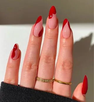 ネイル 高木 維麗絲のネイルデザイン