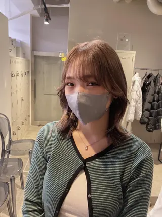 セミロング カラー パーマ ヘアアレンジ メンズ キッズ ネイル マツエク・マツパ アイブロウ 韓国/トレンド レイヤー【101】のヘアスタイル