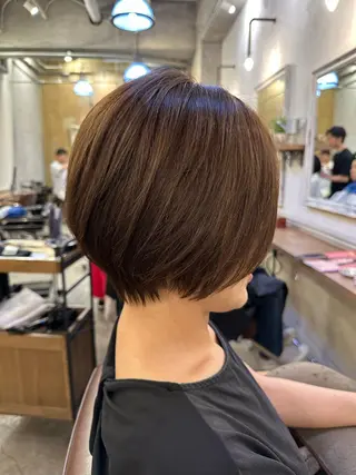 ショート カラー 石綿 大和のヘアスタイル