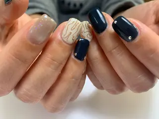 ネイル is..nail 🌷sonokoのネイルデザイン