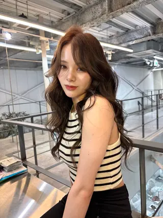 カラー 遠田 優那のヘアスタイル