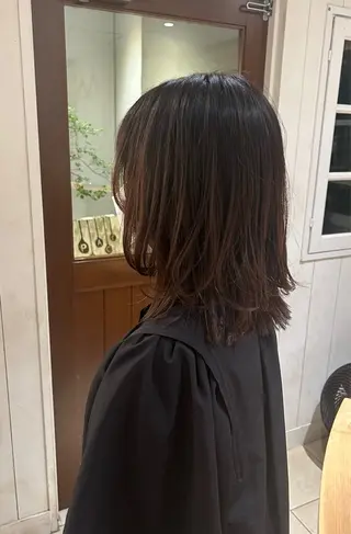 ミディアム yusa🌿‬レイヤ ー/赤みなしカラーのヘアスタイル