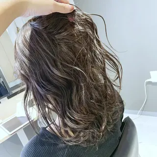 カラー 髪質改善専門店 Lucasのヘアスタイル