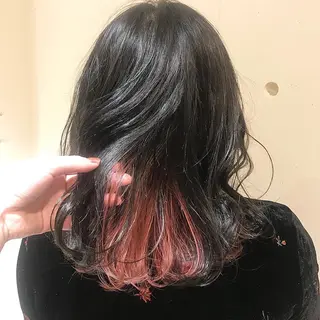 ミディアム カラー スナコザワ レナのヘアスタイル