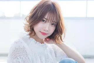 ショート カラー 小野 和摩のヘアスタイル