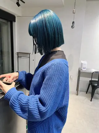 ミディアム カラー 岩田 良/ブリーチカラーのヘアスタイル