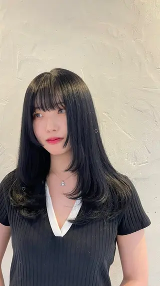 セミロング 🎀 liz🎀のヘアスタイル