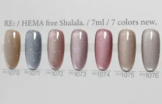 ネイル 鈴木 愛のネイルデザイン