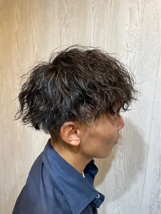 パーマ メンズ 赤坂 有季のヘアスタイル