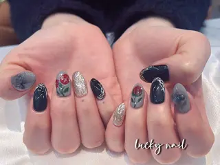 ネイル Lucky nail 小林和希のネイルデザイン