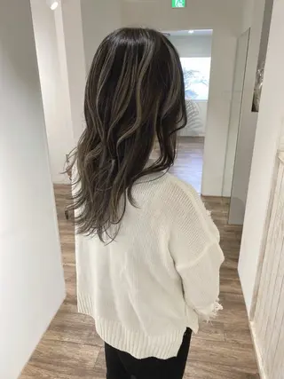 セミロング カラー ハイライト⭐️上野 高広のヘアスタイル