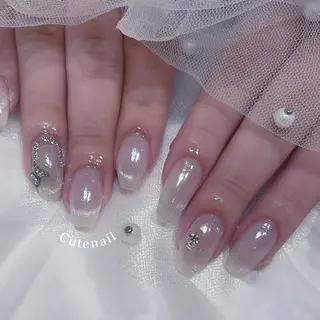ネイル ️🫧もこ 艶感ネイル🫧のネイルデザイン