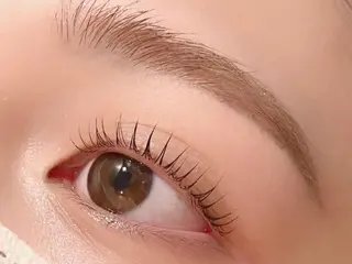 マツエク・マツパ EYELA Saeの眉毛・アイブロウイメージ