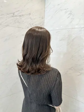 ミディアム カラー 古田 昂也のヘアスタイル