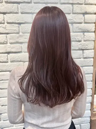 カラー 佐藤 真衣のヘアスタイル