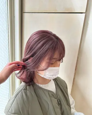 ミディアム 透明感カラー NAN AMI グレージュのヘアスタイル