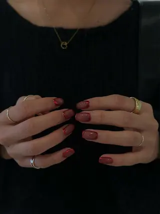 ネイル DEEokazaki momona.Gのネイルデザイン