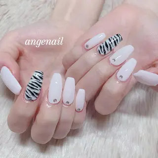 ネイル オーナーネイリスト MAKIのネイルデザイン