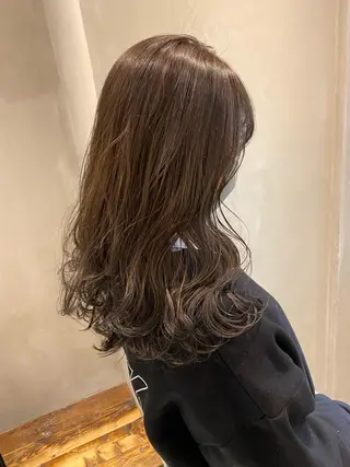 ミディアム 顔周りカット・相談 レイヤーも◎しずくのヘアスタイル