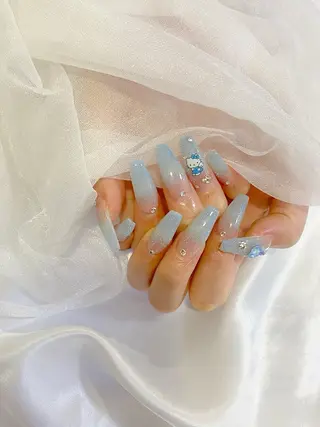 ネイル Lim nail🤍 Ayaのネイルデザイン