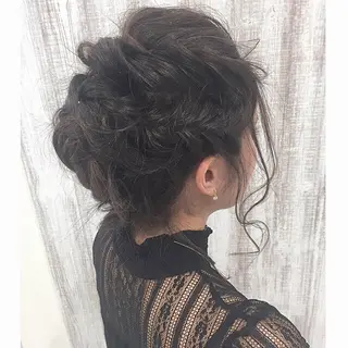 ミディアム ヘアアレンジ 透明感♡︎♡︎ 佐々木早苗のヘアスタイル