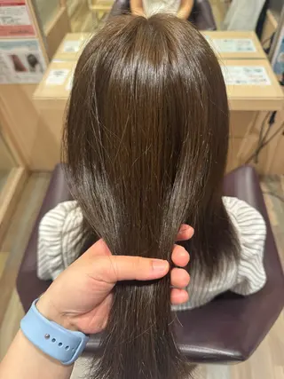 カラー 水野 あさみのヘアスタイル