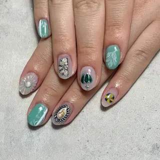 ネイル FIORITURA aiのネイルデザイン