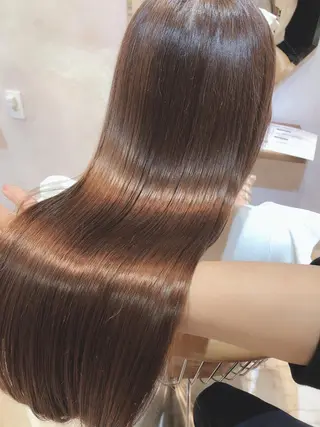 セミロング レイヤーカット/ 顔周り 五島巨幹のヘアスタイル