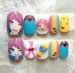 ネイル 東 千夏のネイルデザイン