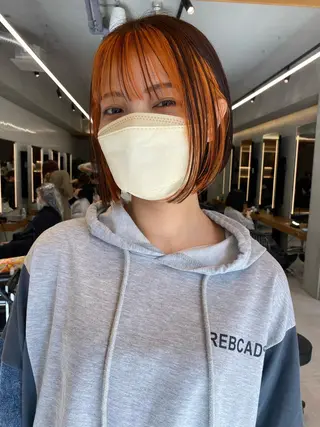 ショート カラー センターパート/ 暖色カラーayuのヘアスタイル