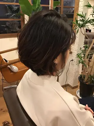 ショート 井上 真利のヘアスタイル