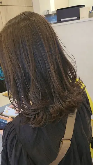 ミディアム カラー 垢抜けパーマヘア🍯 ジルのヘアスタイル
