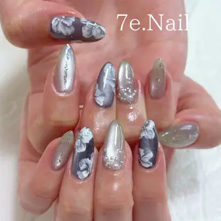 ネイル 7e. Nailのネイルデザイン