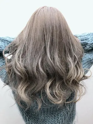 ミディアム カラー Crystal 船橋のヘアスタイル