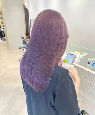 セミロング カラー サキ🤍ハイトーン 🩰くびれ巻きヘアのヘアスタイル