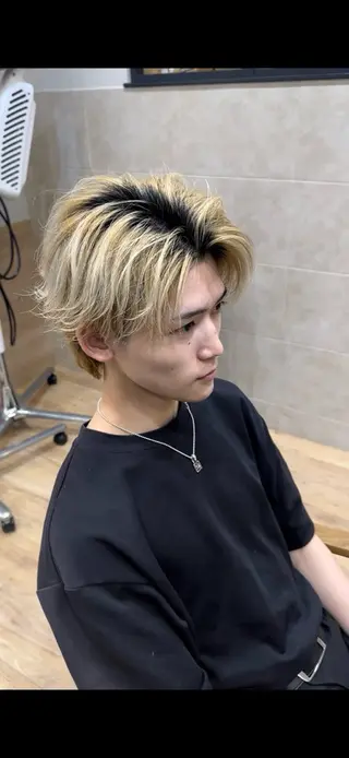 ミディアム 渡邉 悠作のヘアスタイル