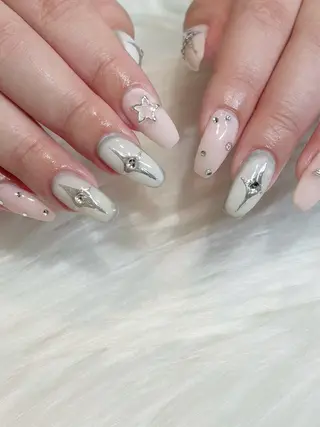ネイル 米倉 五織のネイルデザイン