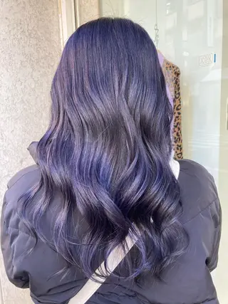 カラー CoCooN Hiromiのヘアスタイル