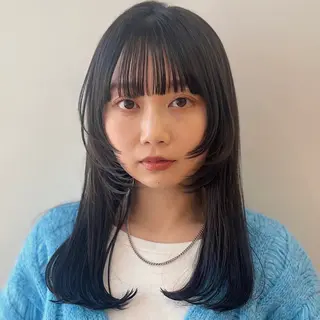 ロング あやめ【顔まわり/レ イヤー/柔らかカラ】のヘアスタイル