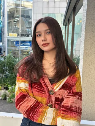 カラー エクステ ハイトーン 💭黒崎ハルカのヘアスタイル