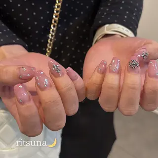 ネイル ritsuna🌙 nail 堺筋本町のネイルデザイン