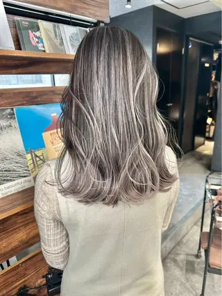 ロング カラー 💎透明感カラー💎 bAteAu あまねのヘアスタイル