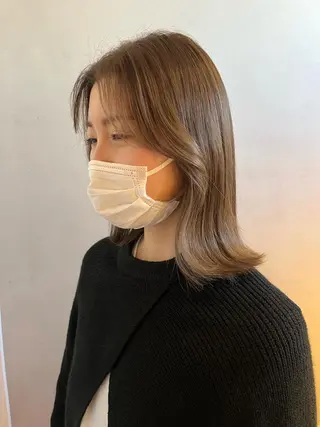ミディアム カラー 🩷ハイトーン透明感 レイヤー🩷ユリカのヘアスタイル