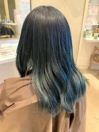 ロング カラー SAKINO. ベージュカラーのヘアスタイル