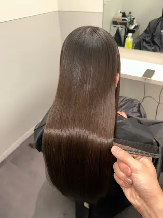 セミロング 美髪特化✨ 伊織✨縮毛矯正✨のヘアスタイル